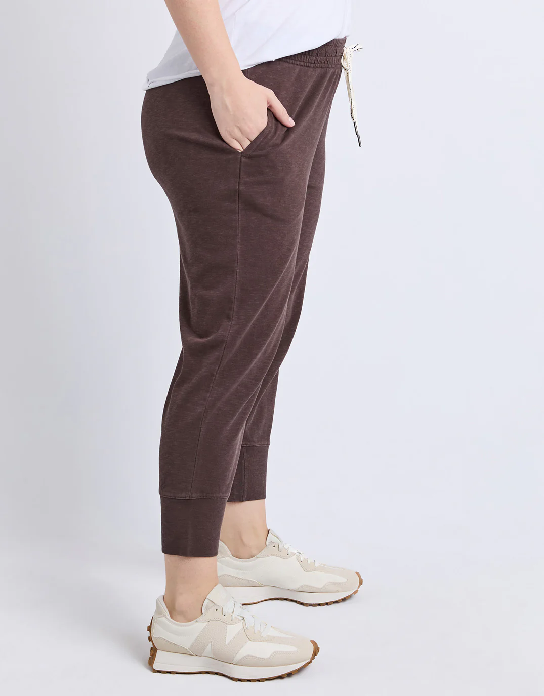 3/4 Brunch Pant - Coffee - Image 10