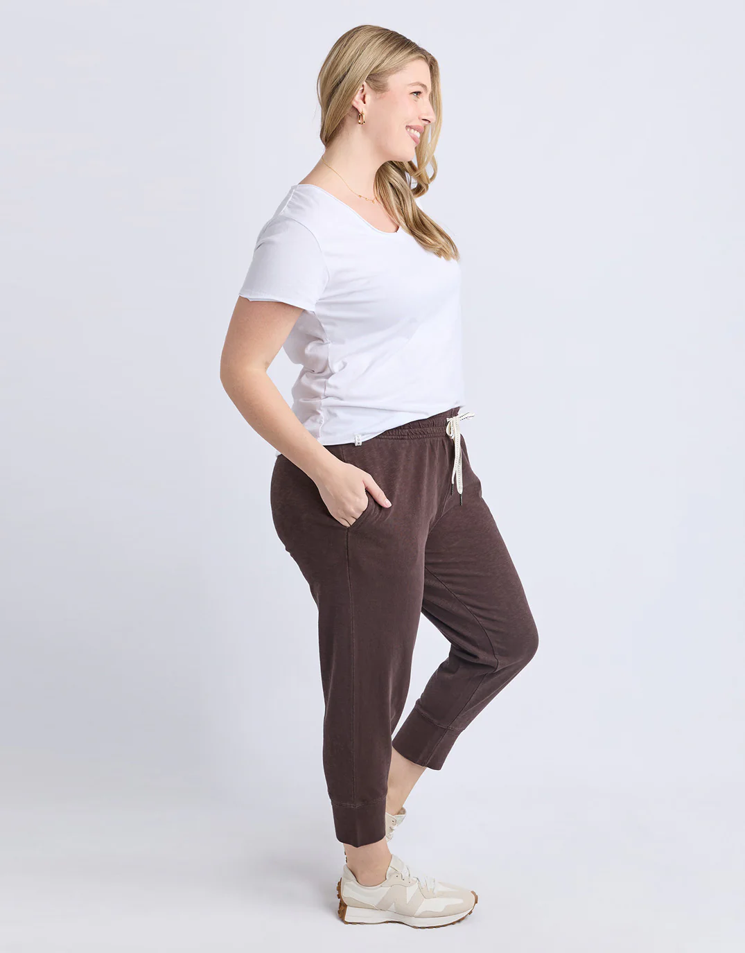 3/4 Brunch Pant - Coffee - Image 12