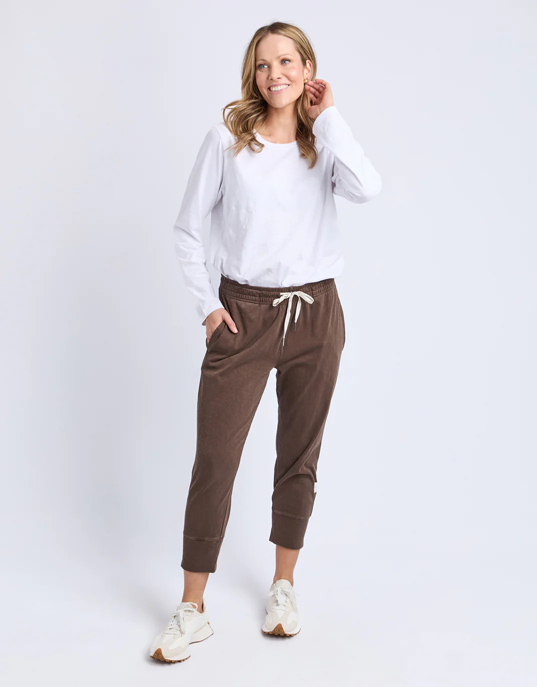 3/4 Brunch Pant - Coffee - Image 2