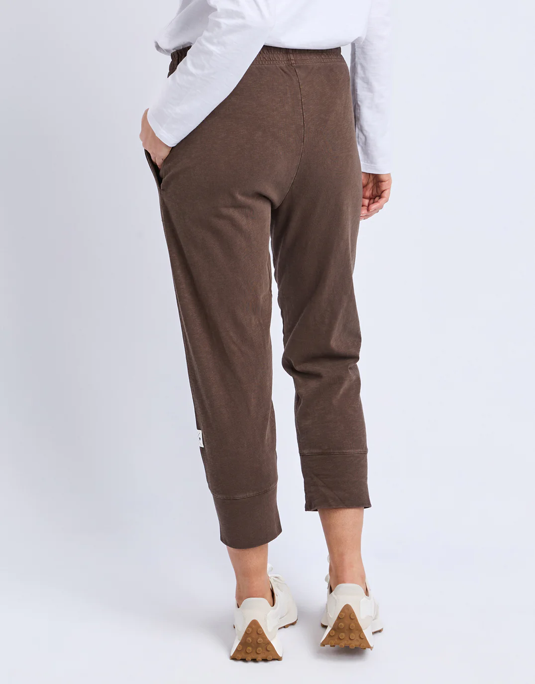 3/4 Brunch Pant - Coffee - Image 3