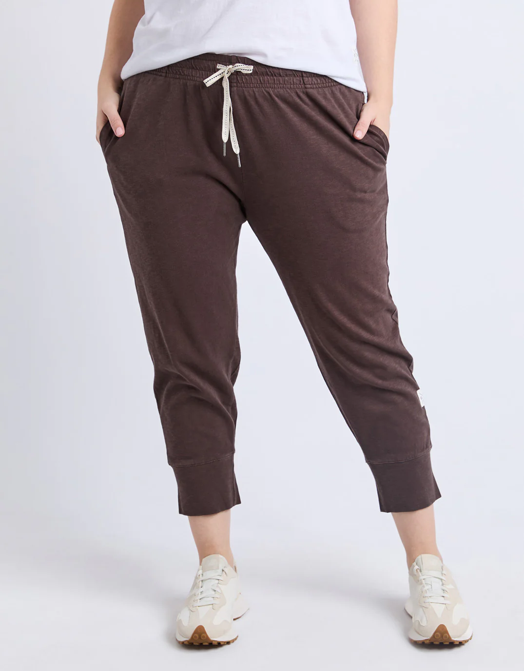 3/4 Brunch Pant - Coffee - Image 7