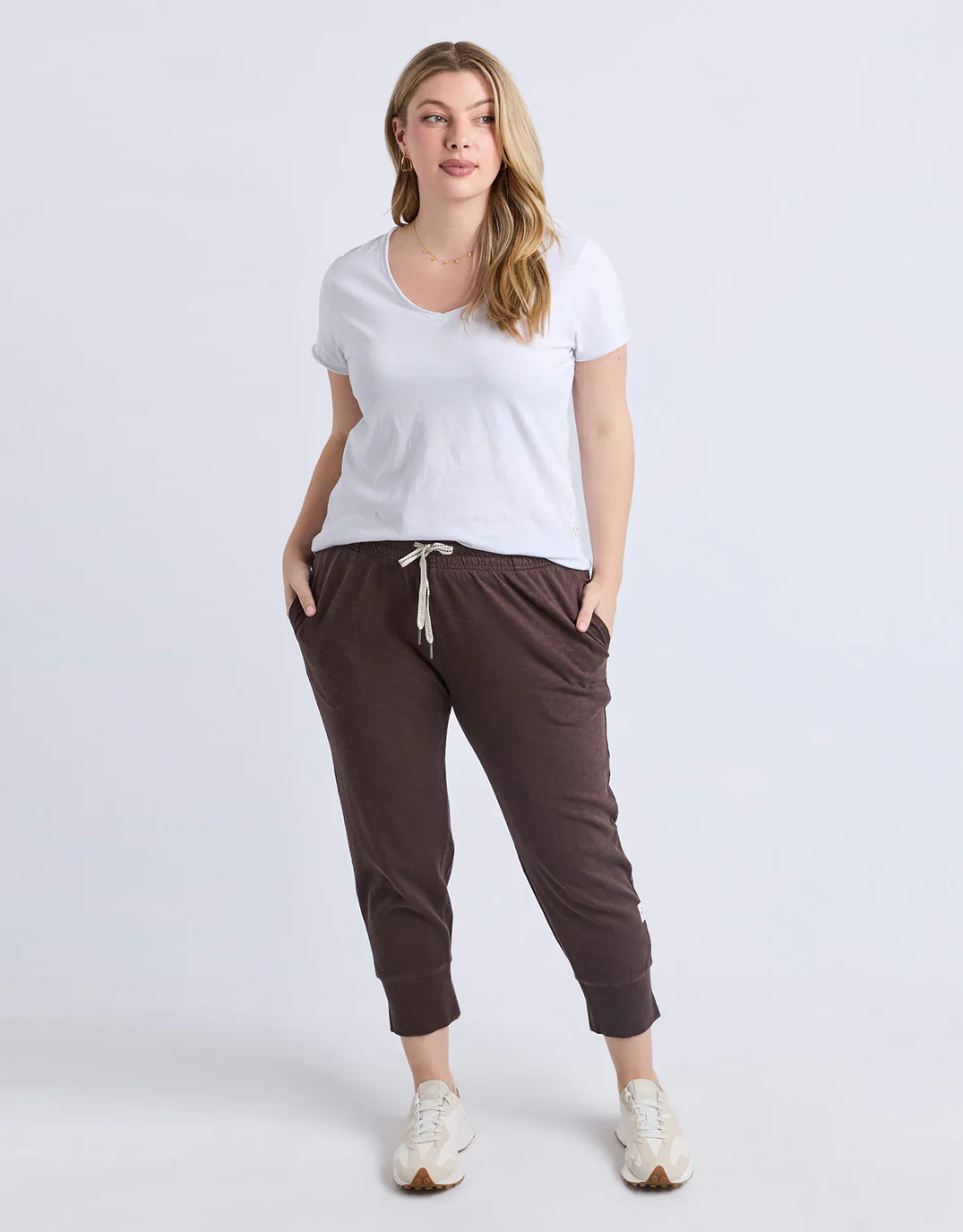 3/4 Brunch Pant - Coffee - Image 8