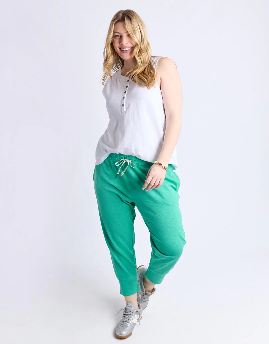 3/4 Brunch Pant - Gumdrop Green - Image 2