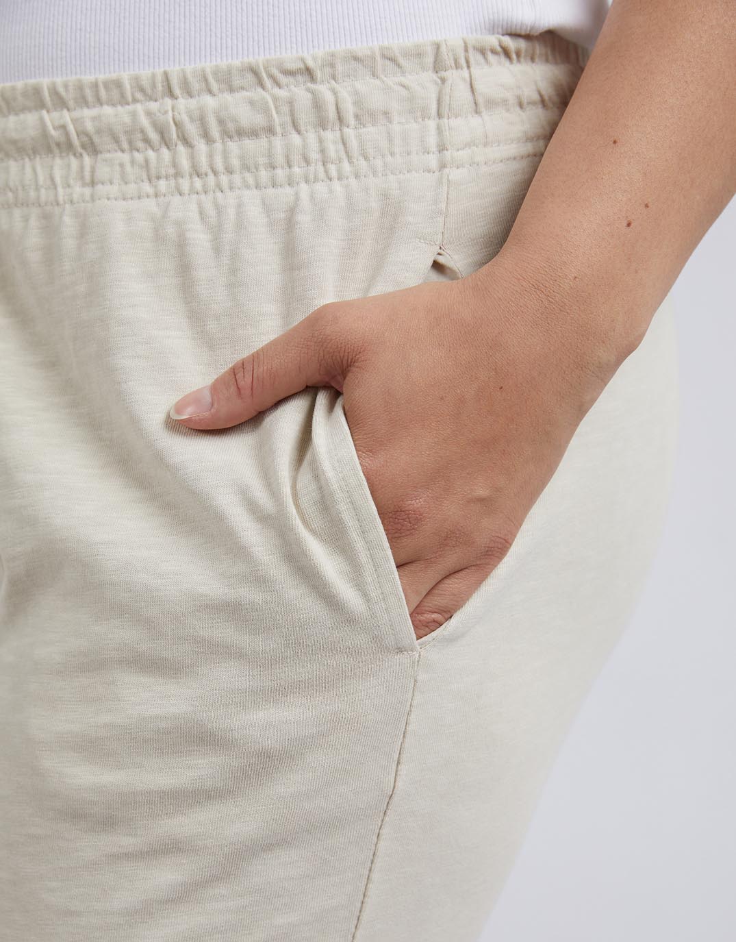 3/4 Brunch Pants - Natural - Image 13