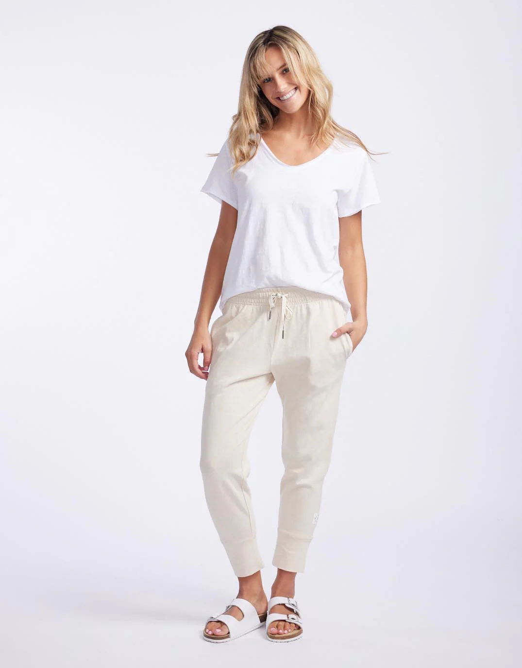 3/4 Brunch Pants - Natural - Image 5