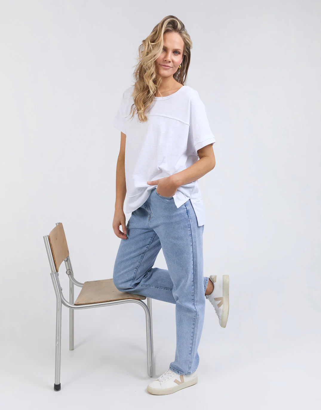 Allison Tee - White - Image 11