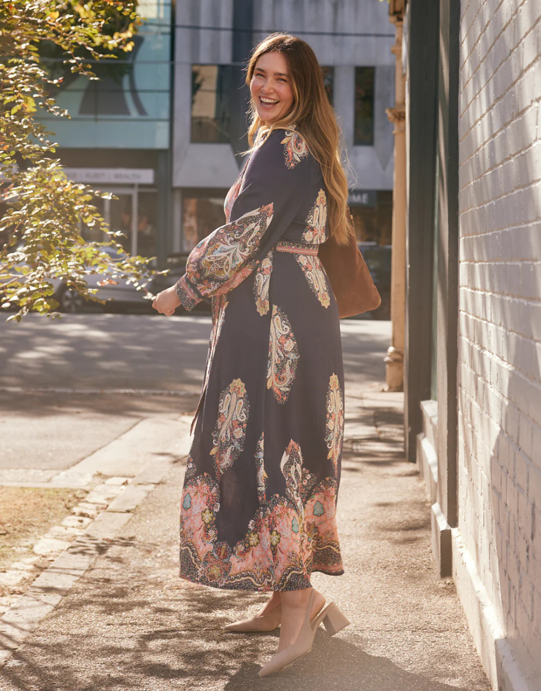 Amelie Shirt Midi Dress - Navy Print - Image 2