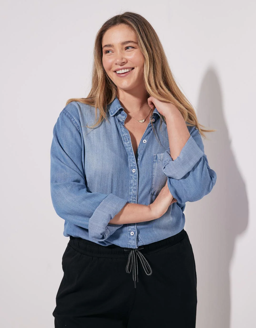 Ava Vintage Shirt - Denim - Image 7