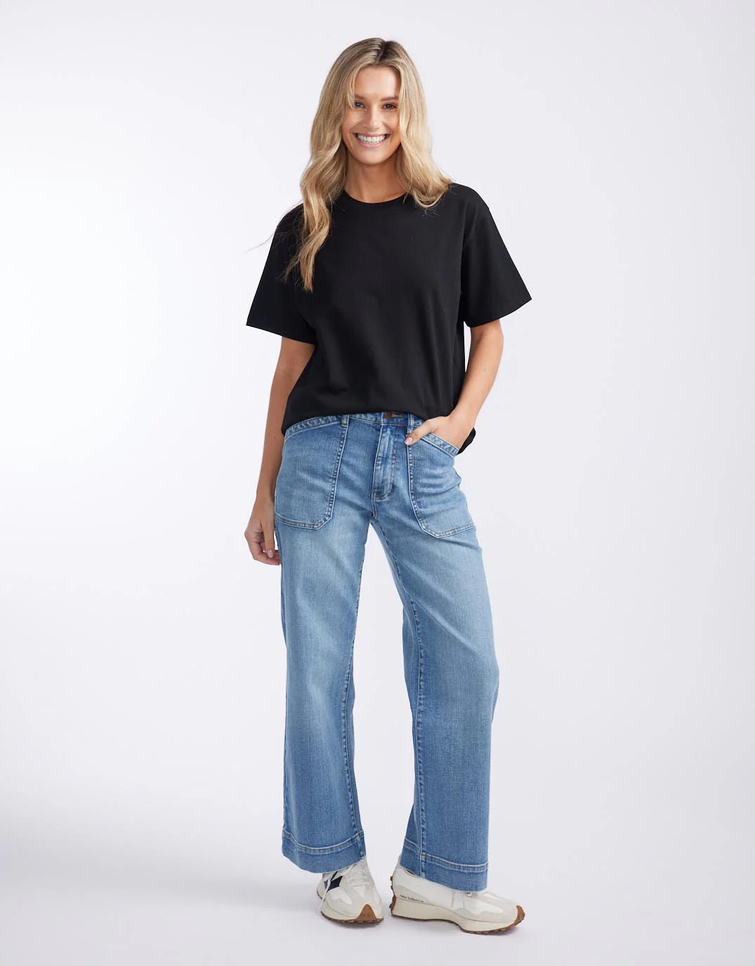 Boyfriend Tee - Black - Image 3