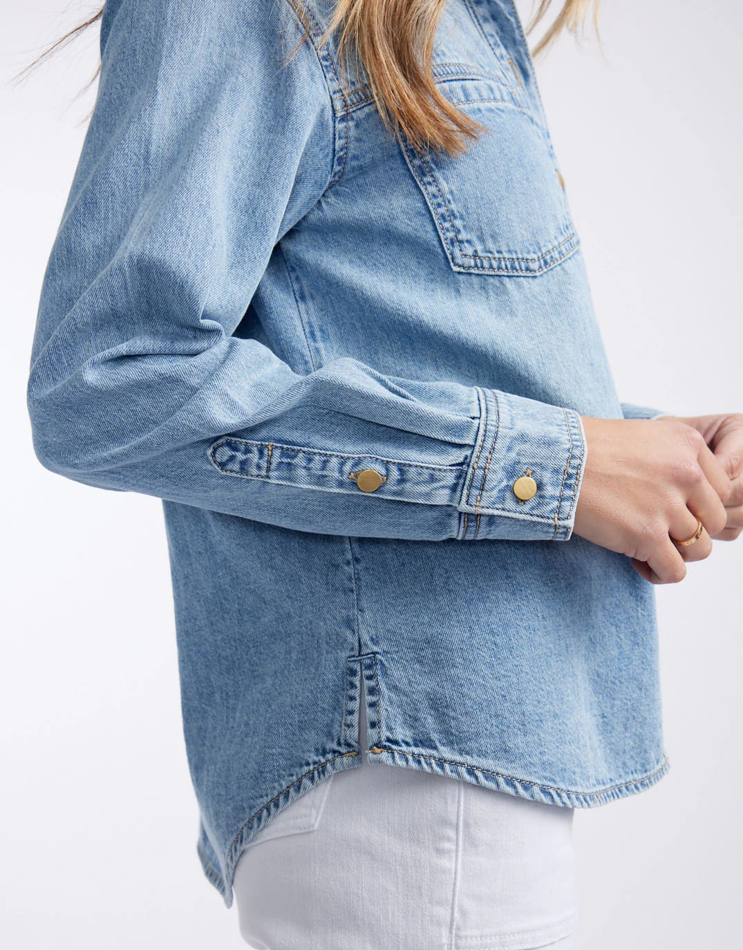Claudia Relaxed Shirt - Mid Wash - Image 14
