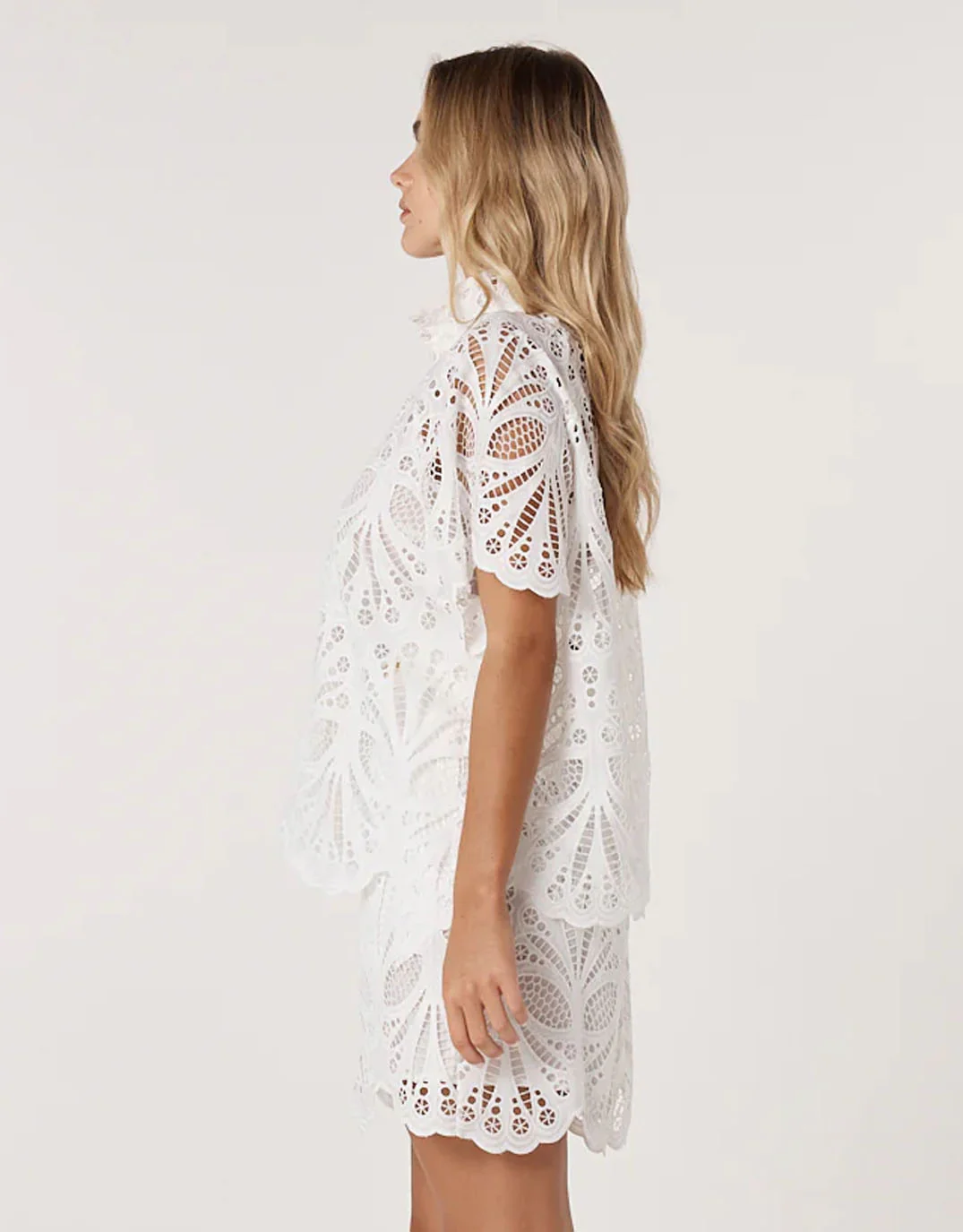 Elara Broderie Blouse - Ivory - Image 3