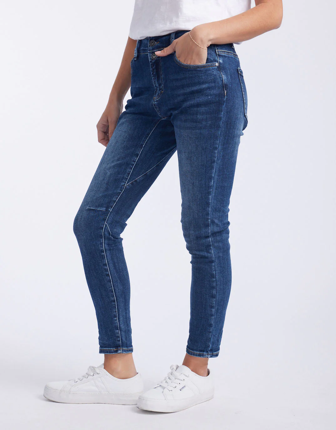 Emma Stretch Jean - Dark Denim - Image 4
