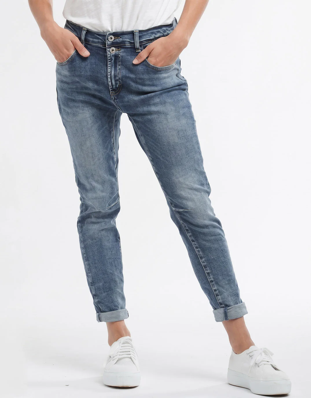 Emma Stretch Jean - Mid Wash - Image 3