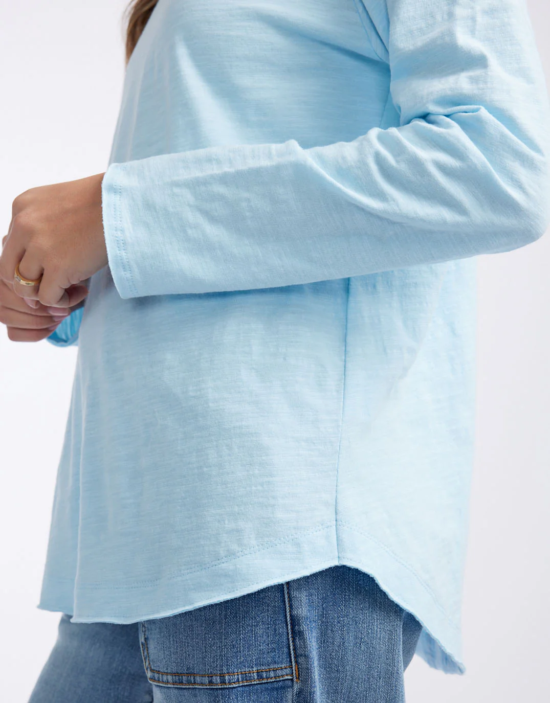 Essential Scoop Hem Long Sleeve T-Shirt - Ice Blue - Image 10