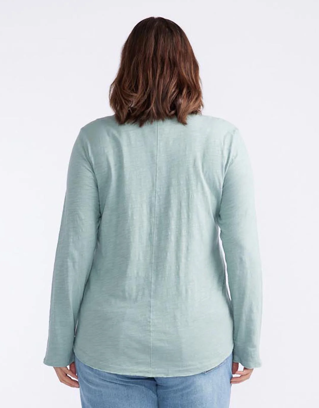 Essential Scoop Hem Long Sleeve T-shirt - Sage - Image 9