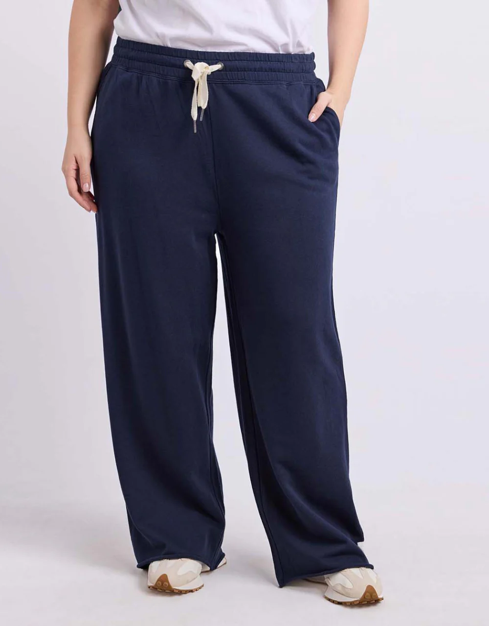 Gab Trackpant - Dark Sapphire - Image 3