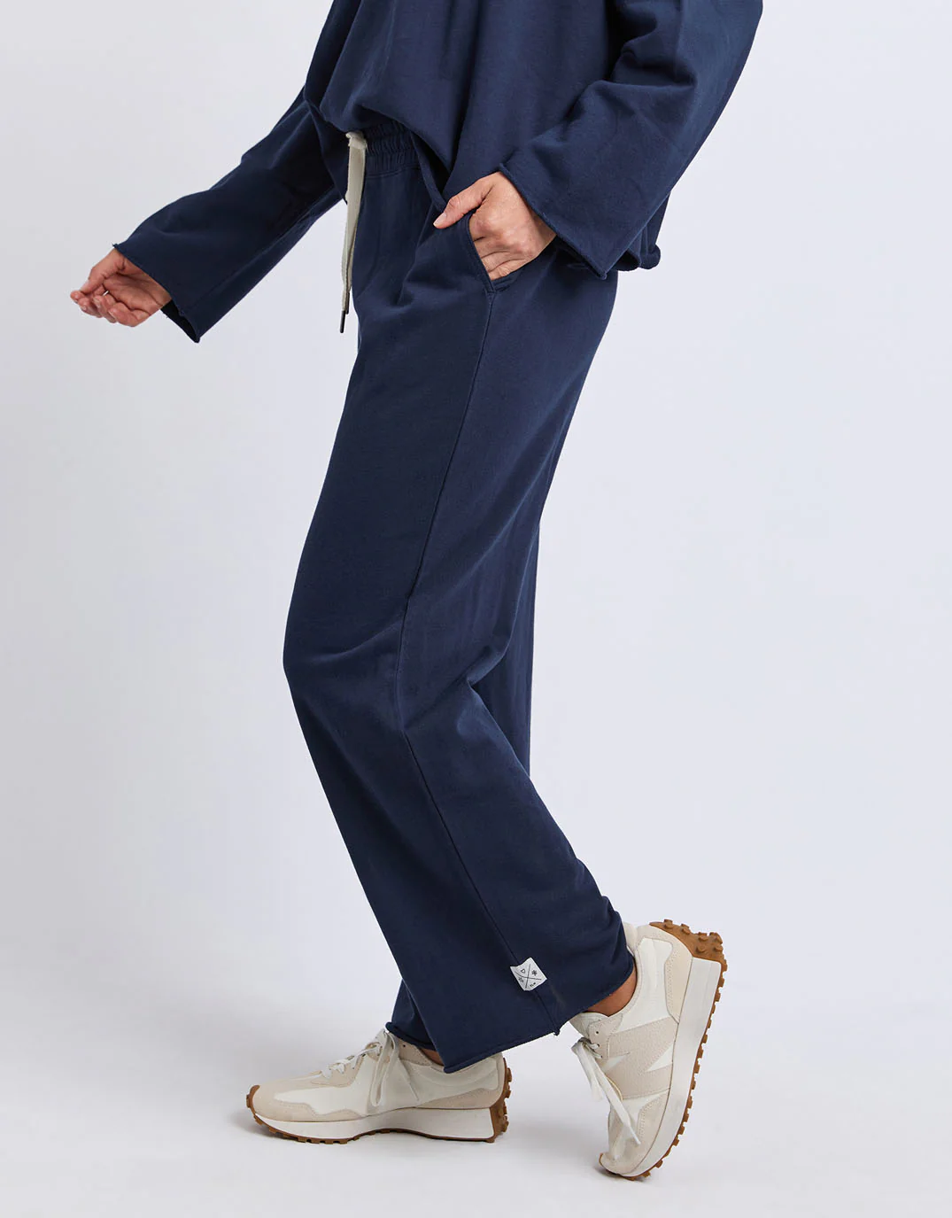 Gab Trackpant - Dark Sapphire - Image 5