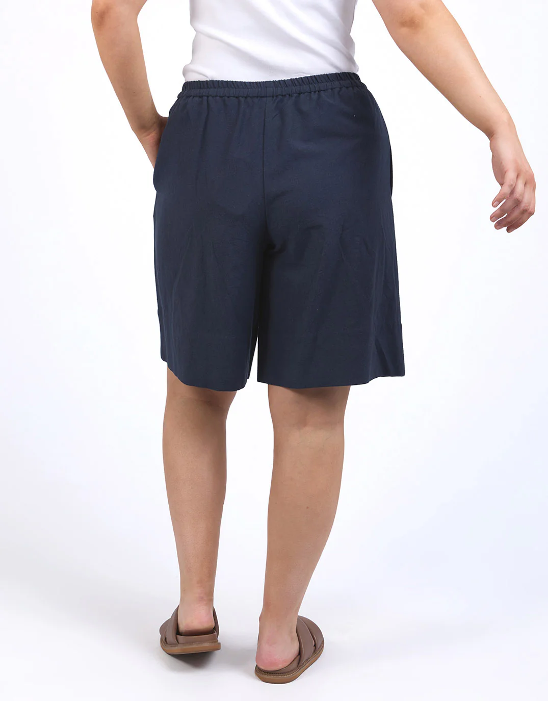 Ginny Linen Shorts - Navy - Image 6