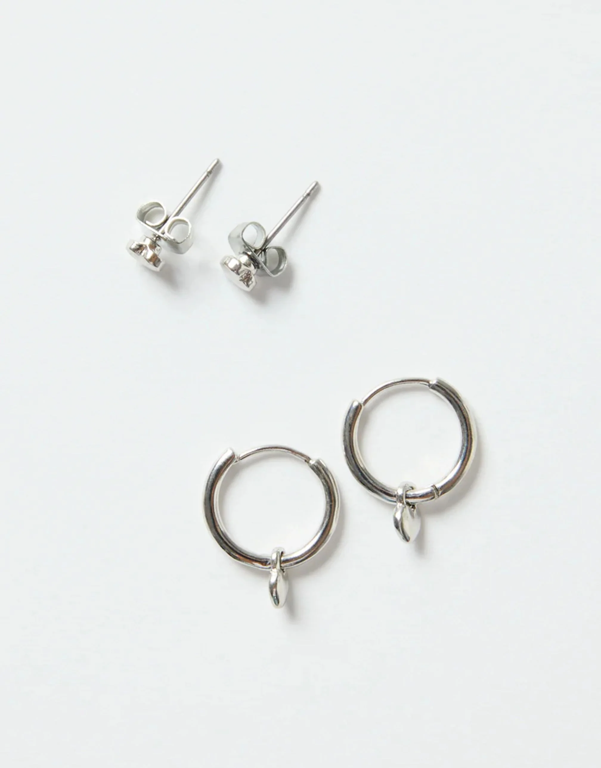 Heart Sleeper Stud Set Earrings - Silver