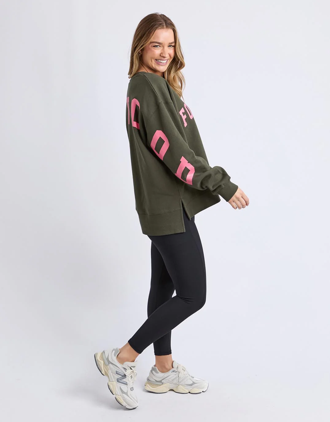Interval Crew - Dark Khaki / Coral - Image 4