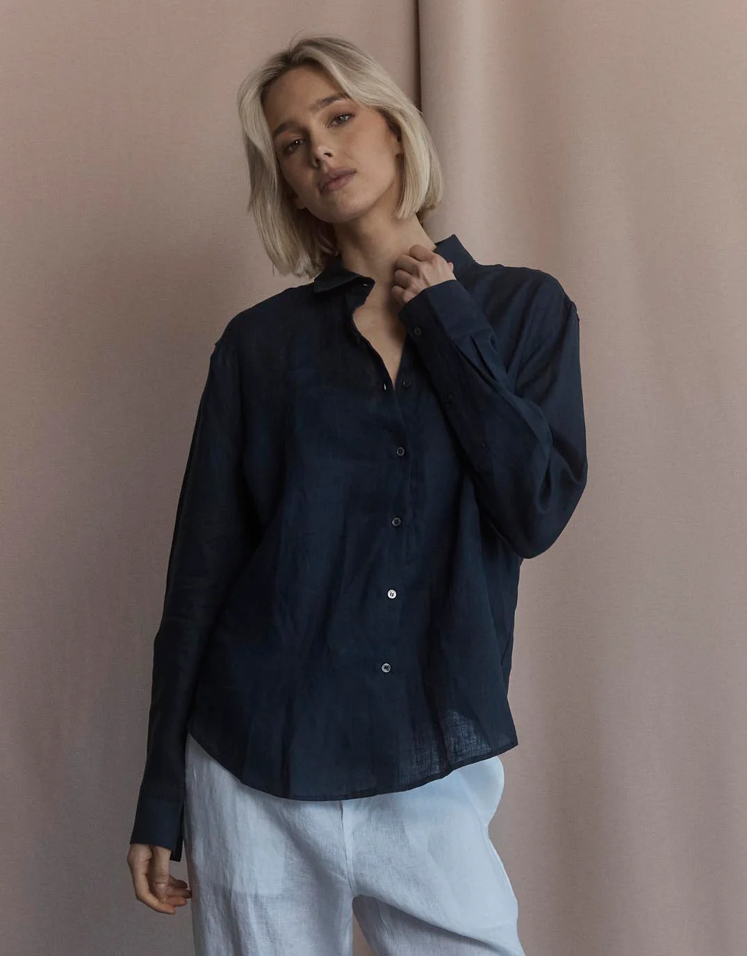 Katie Linen Shirt - Navy - Image 3