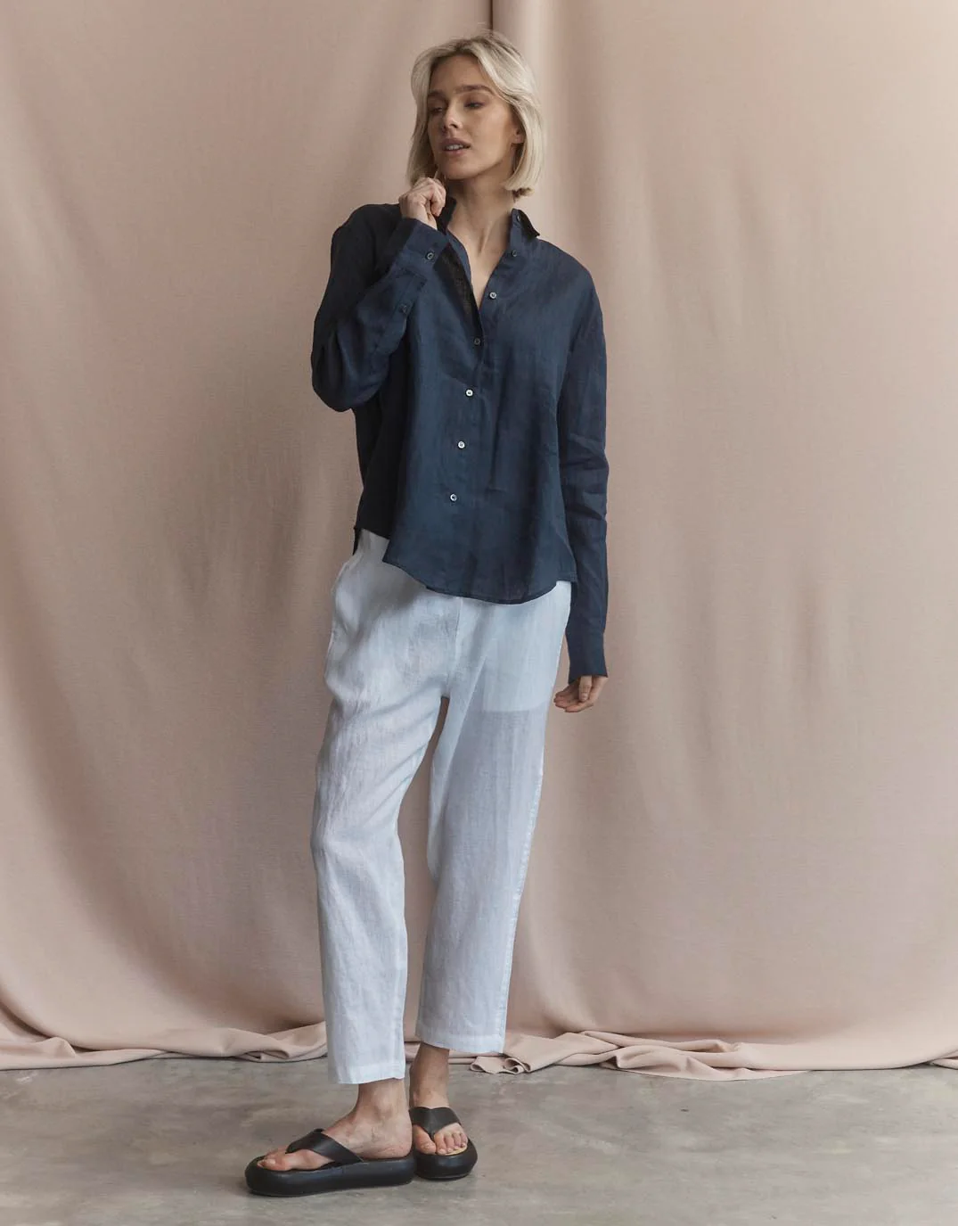 Katie Linen Shirt - Navy - Image 4