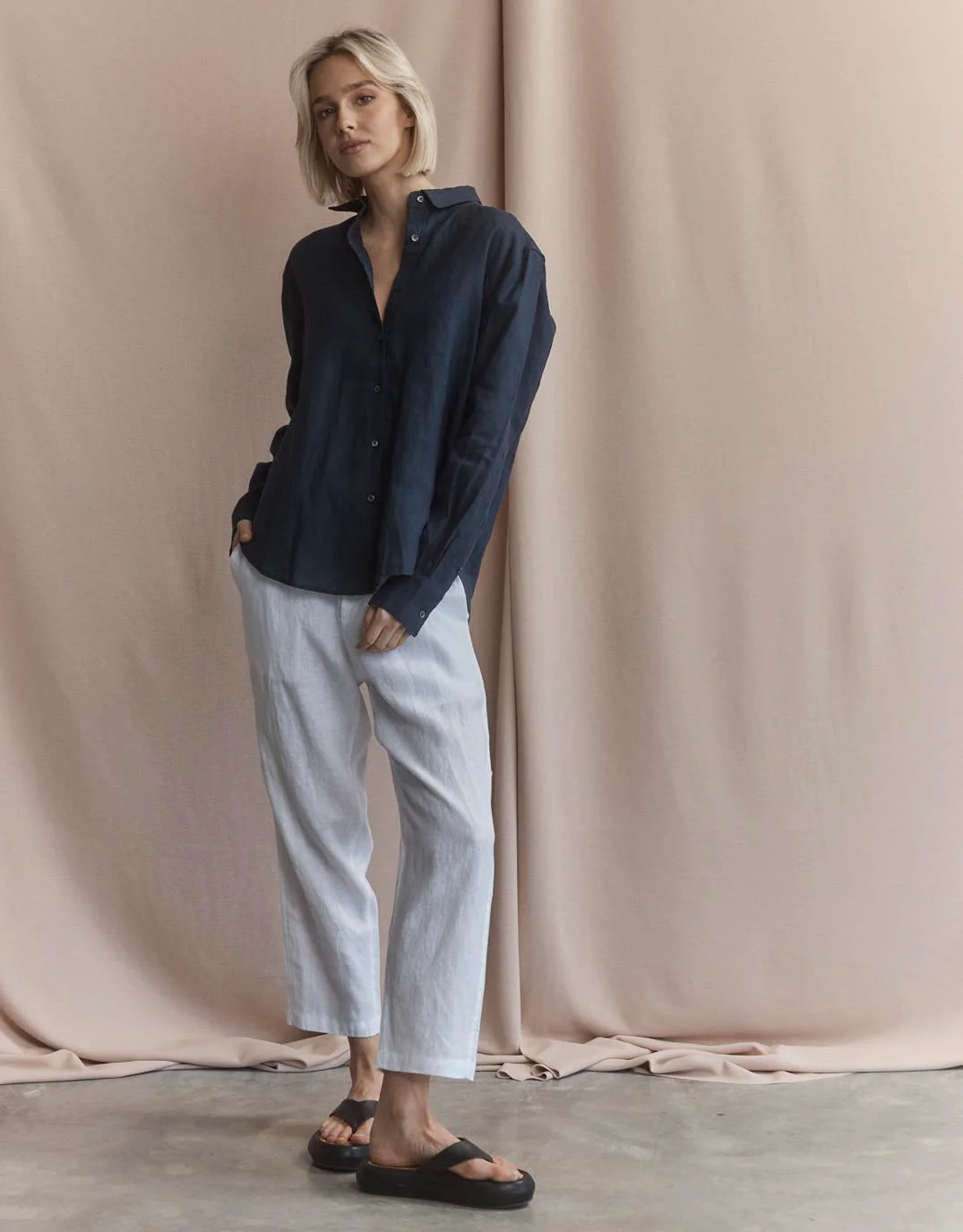 Katie Linen Shirt - Navy - Image 5