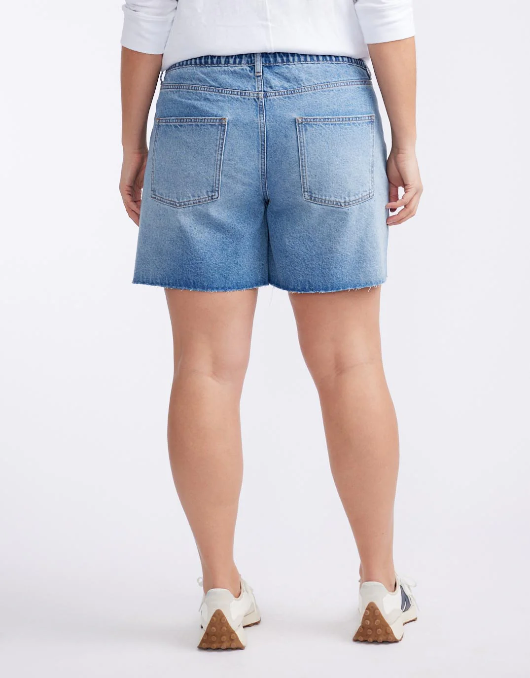 Layla Denim Short - Mid Wash - Image 13