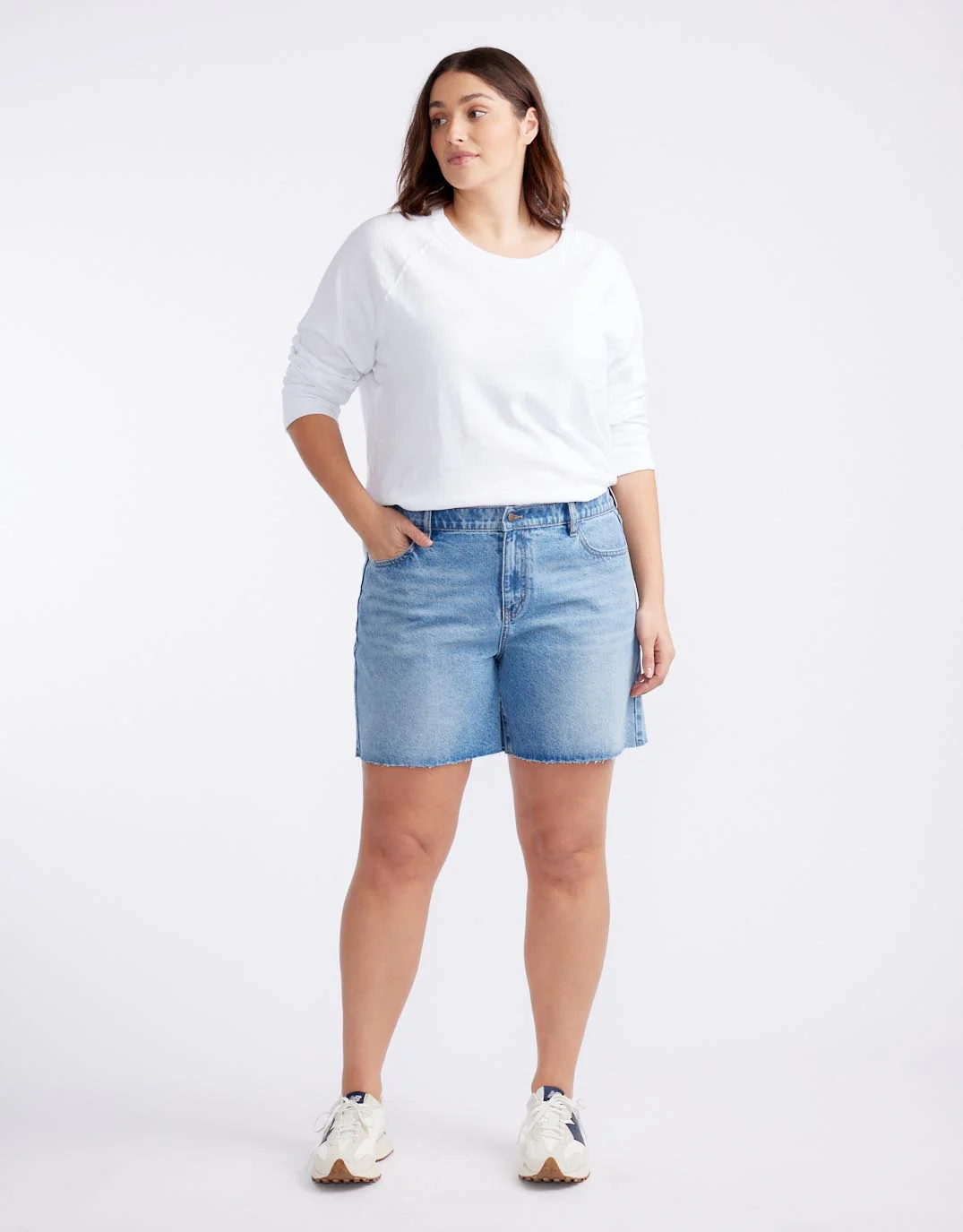 Layla Denim Short - Mid Wash - Image 6