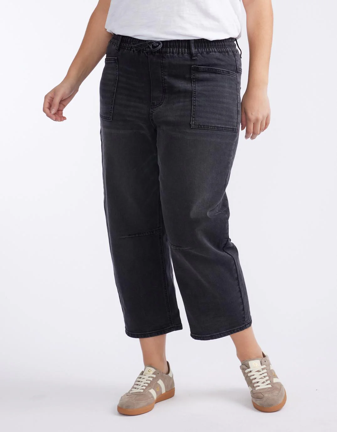 Leo Barrel Jeans - Black - Image 10