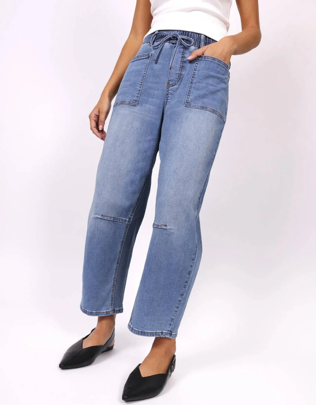 Leo Barrel Jeans - Blue Denim - Image 10