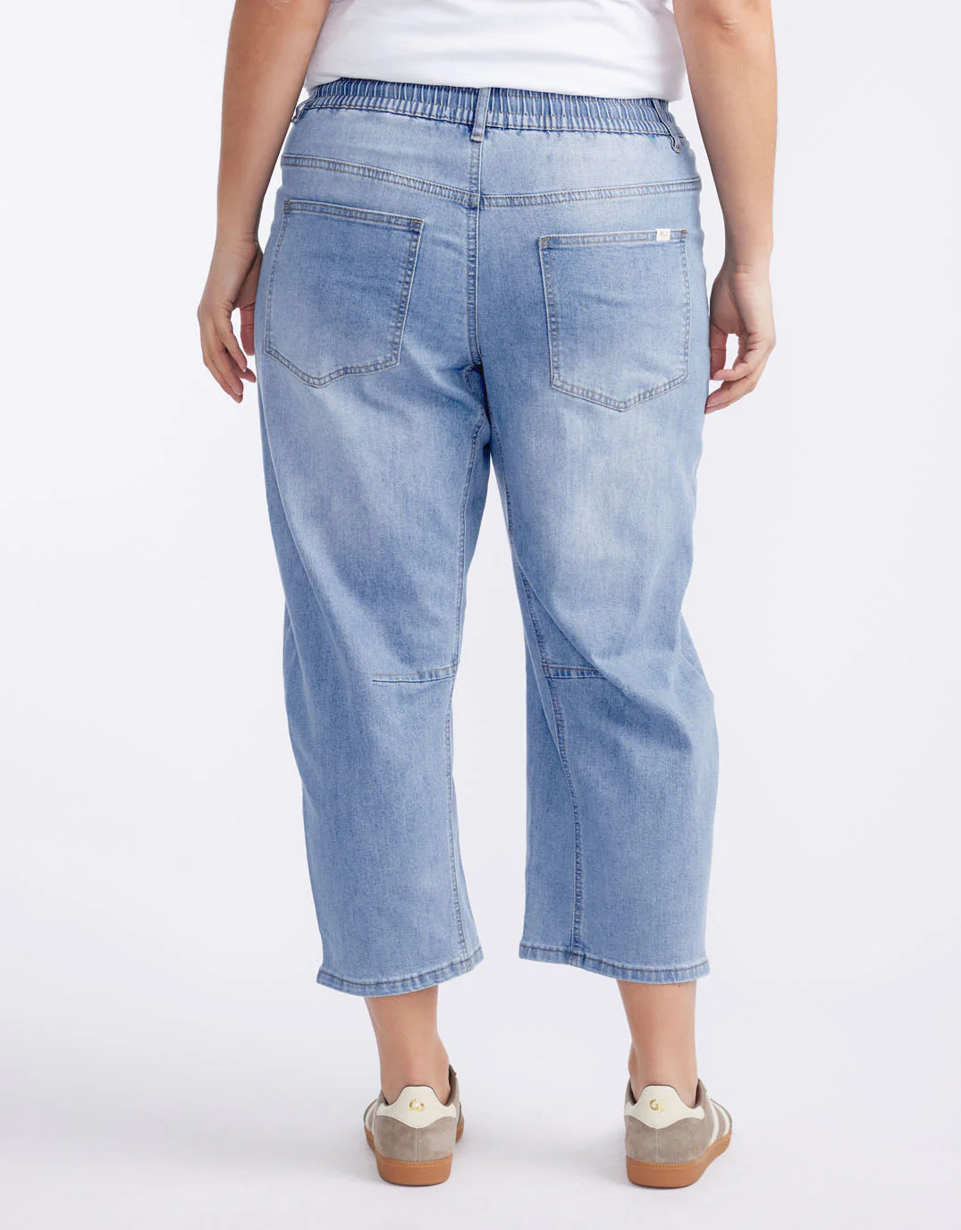 Leo Barrel Jeans - Light Blue Denim - Image 8