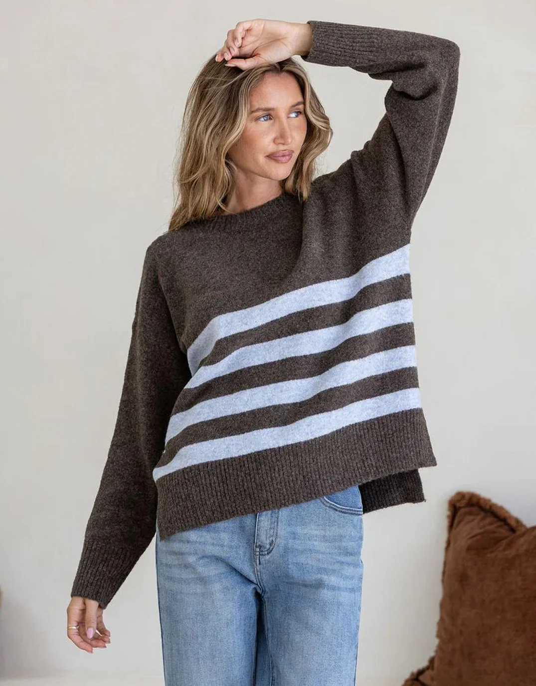 Manor Knit - Chocolate/Blue