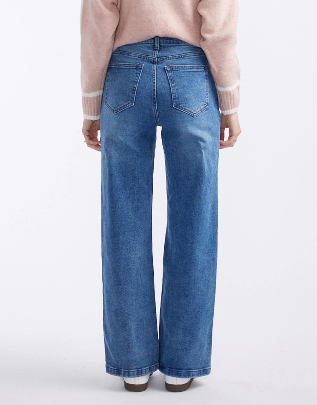 Marlowe Stretch Straight Leg Jean - Mid Wash - Image 5
