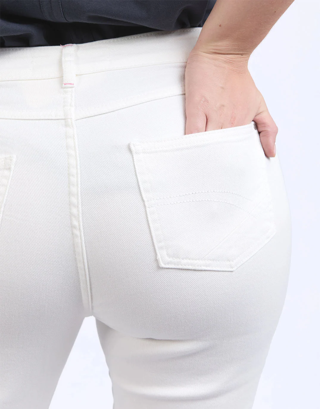 Mollie Capri Jean - White - Image 10