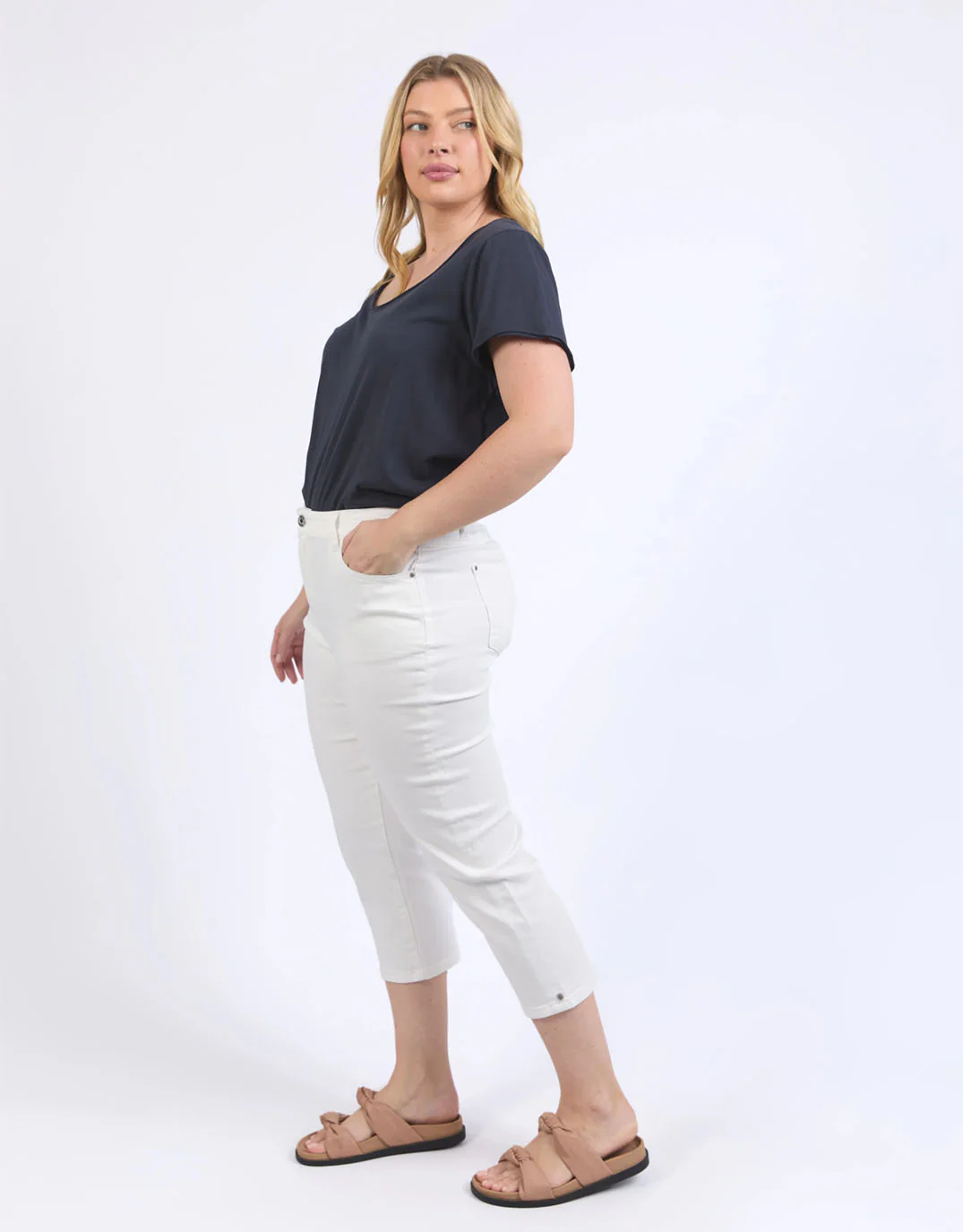 Mollie Capri Jean - White - Image 4