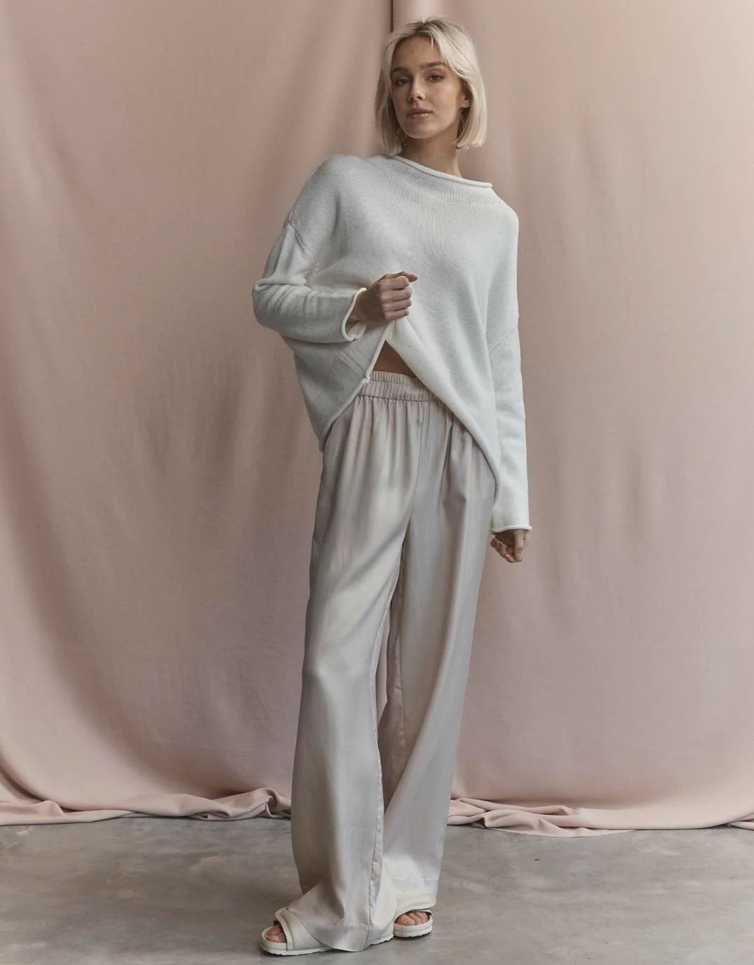 Rilee Sweater - White - Image 3