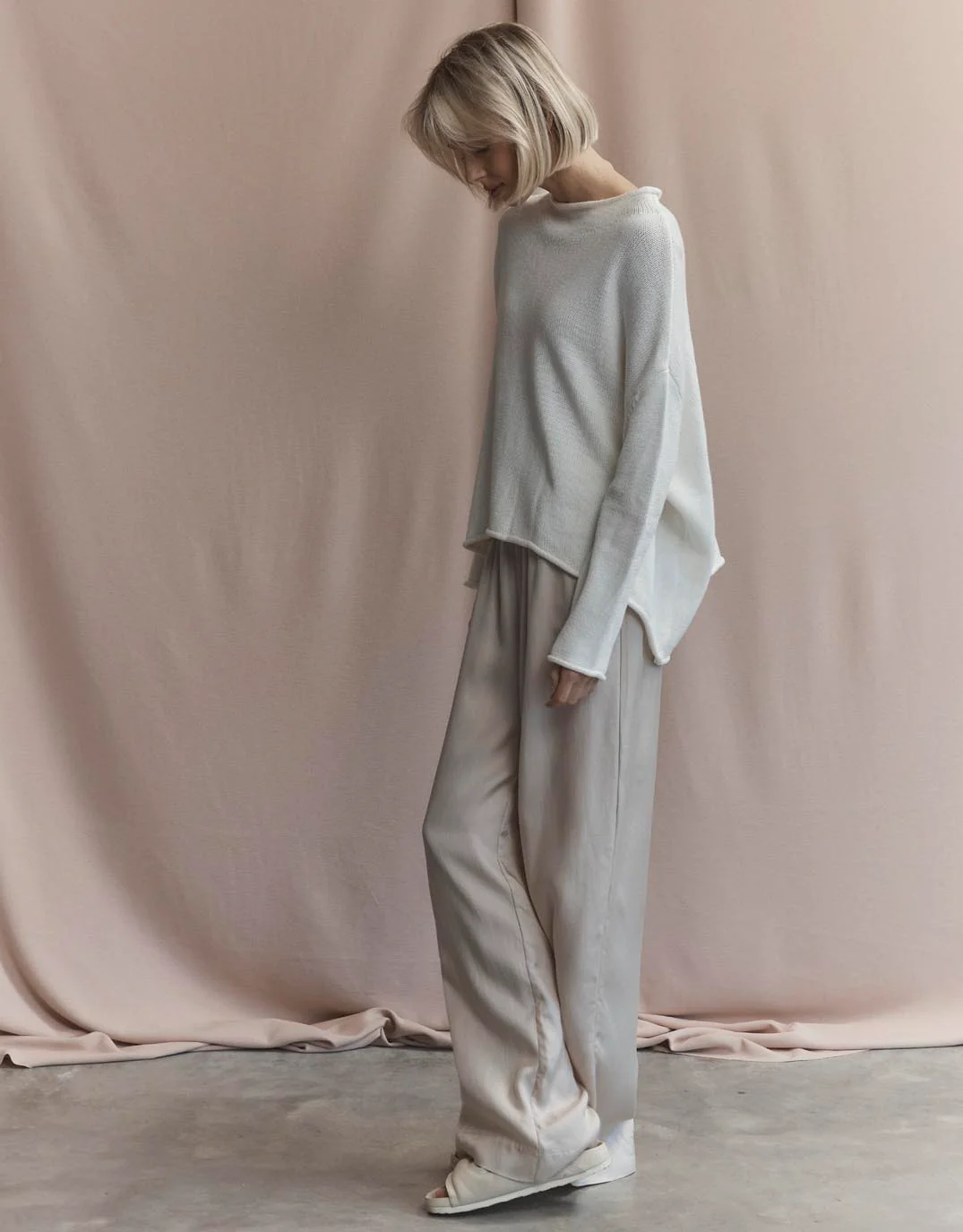 Rilee Sweater - White - Image 9