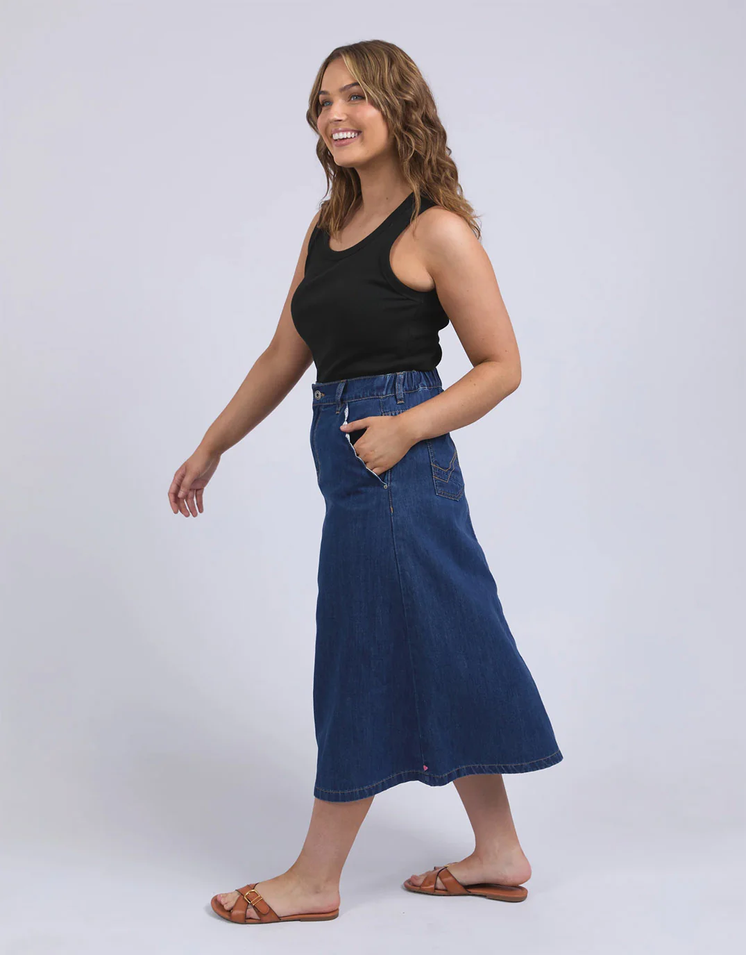 Scallop Edge Denim Skirt - Mid Blue Wash - Image 4