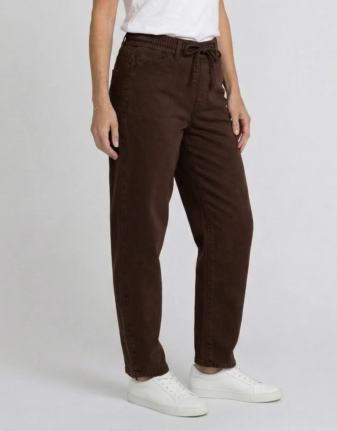 Sienna Barrel Jeans - Chocolate - Image 3