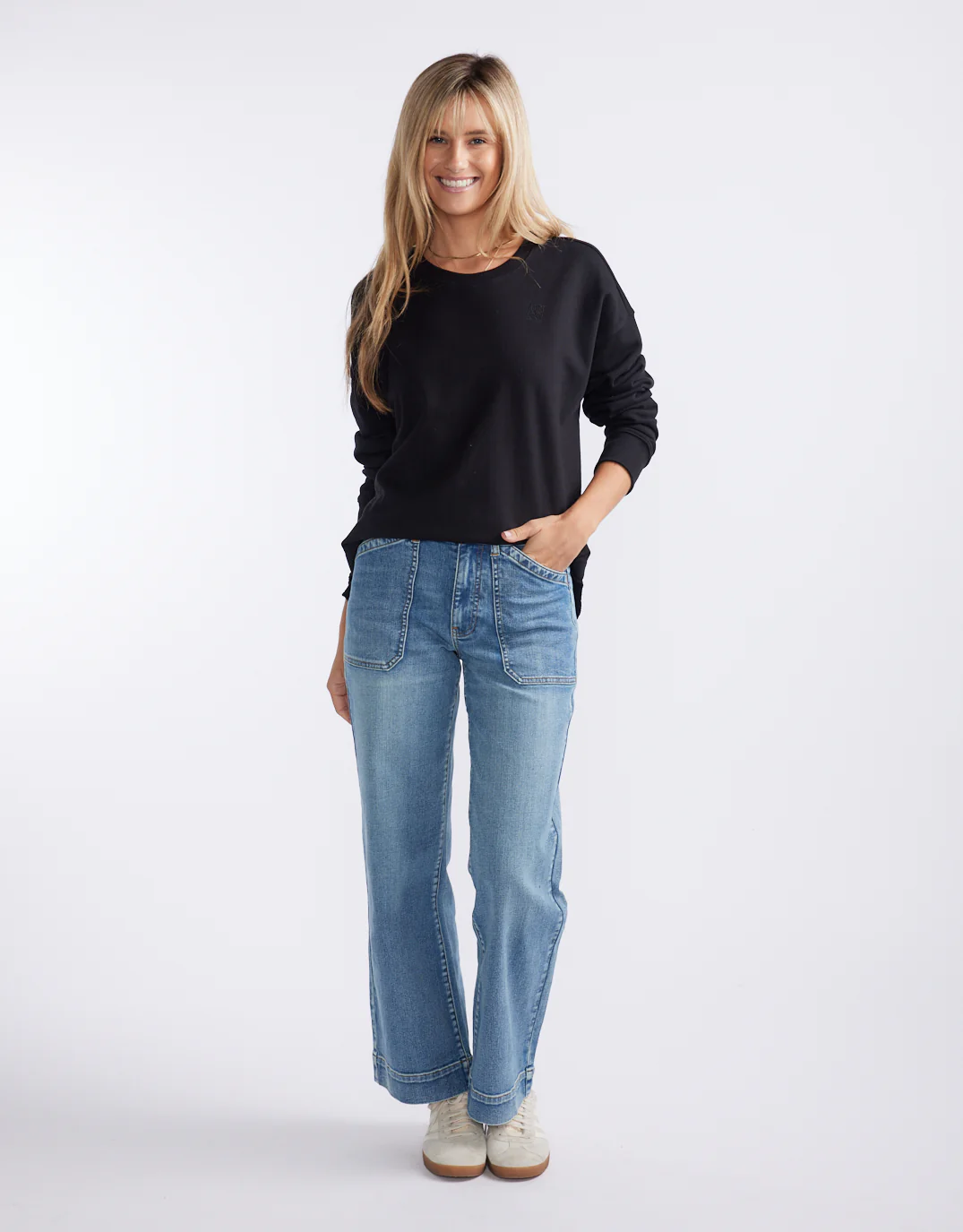 Staple Scoop Hem Sweat - Black - Image 9