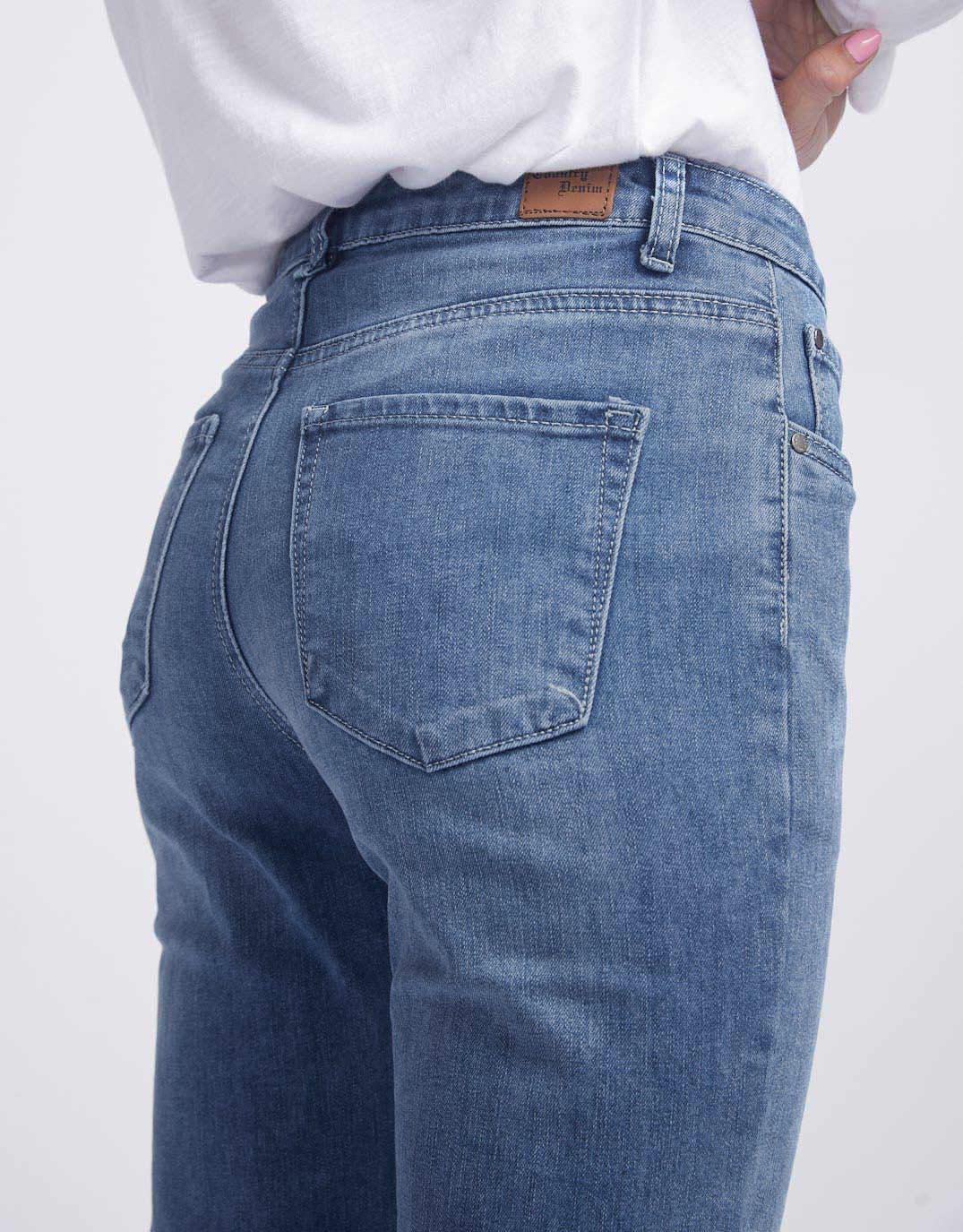 Stretch Mom Jean - Mid Blue Wash - Image 4