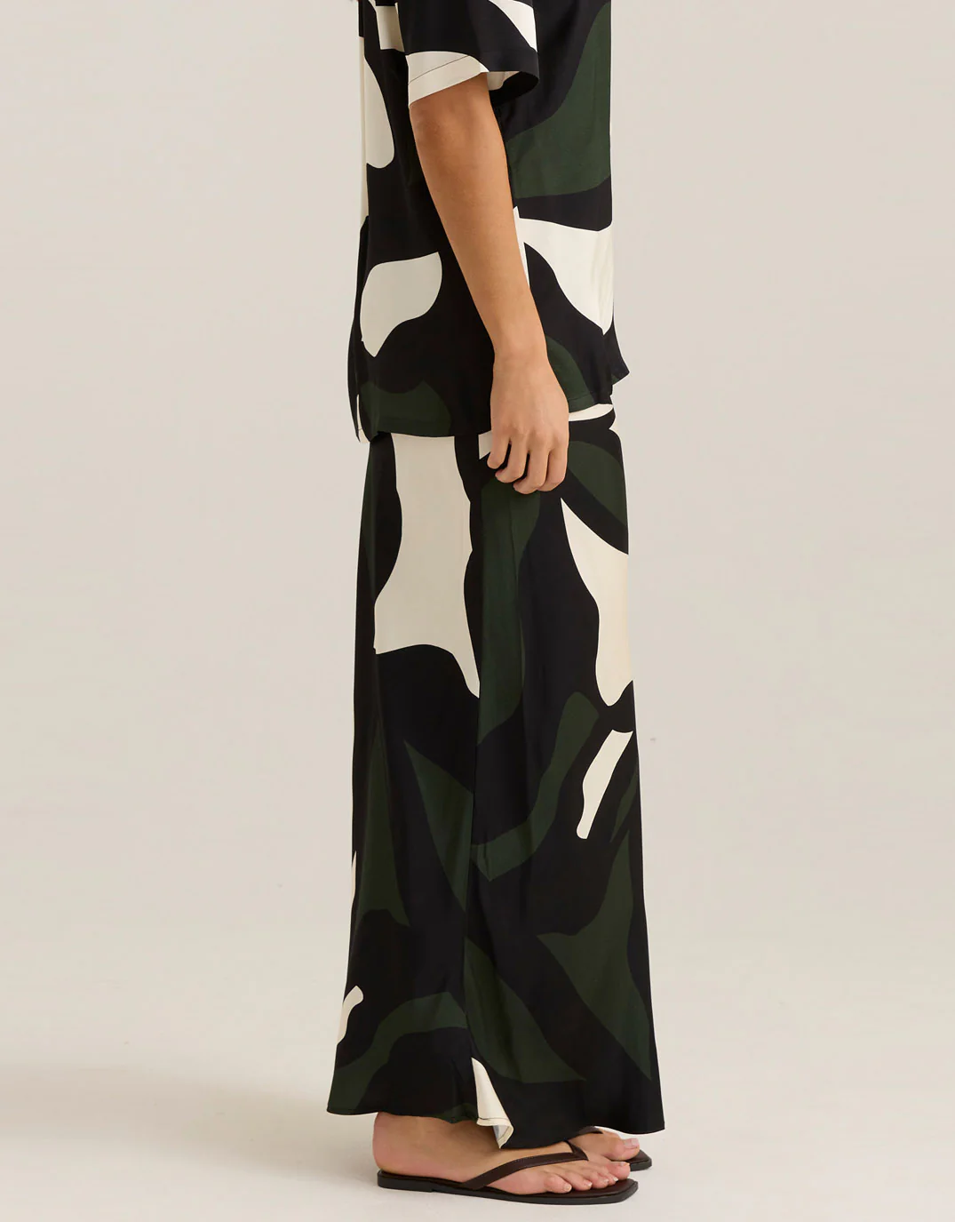Tarni Satin Slip Skirt - Iris Abstract Print - Image 3