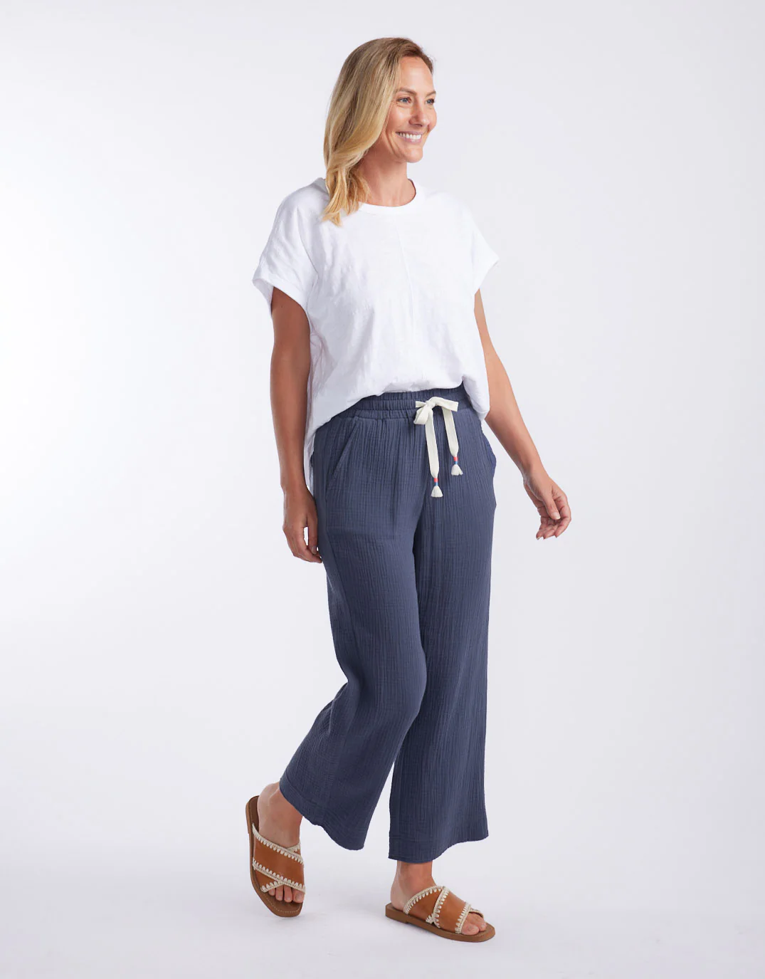 The Coastal Pant - Washed Navy - Image 3