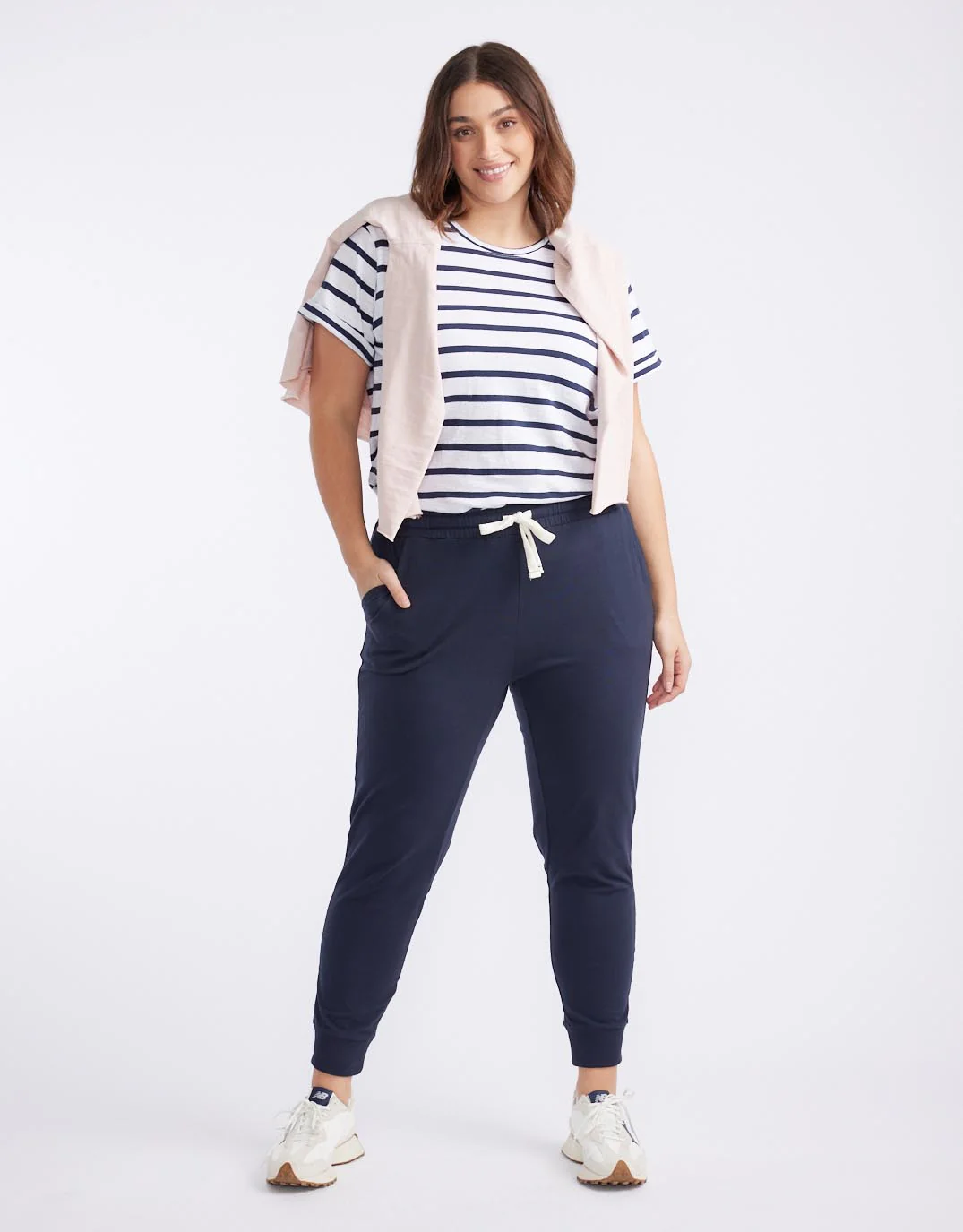 The Sunday Lounge Pant - Navy - Image 10