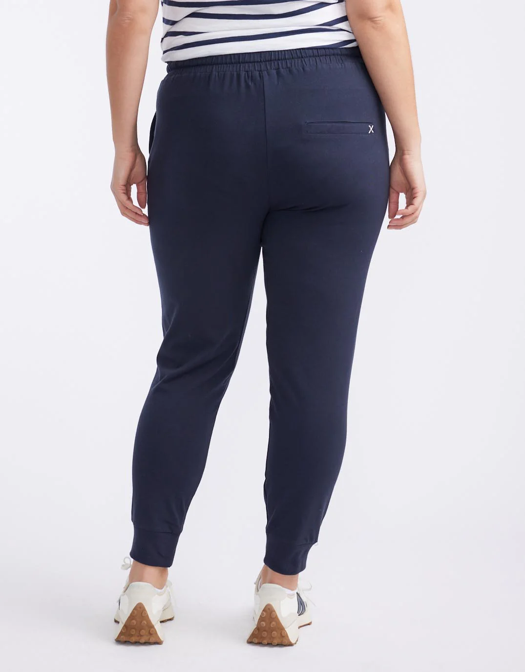 The Sunday Lounge Pant - Navy - Image 16