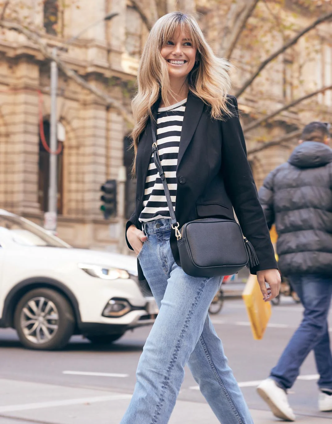 Timeless Ponte Blazer - Black - Image 3