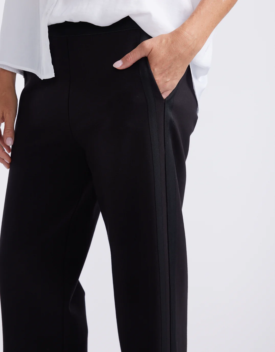 Timeless Ponte Pant - Twin Tape - Image 11