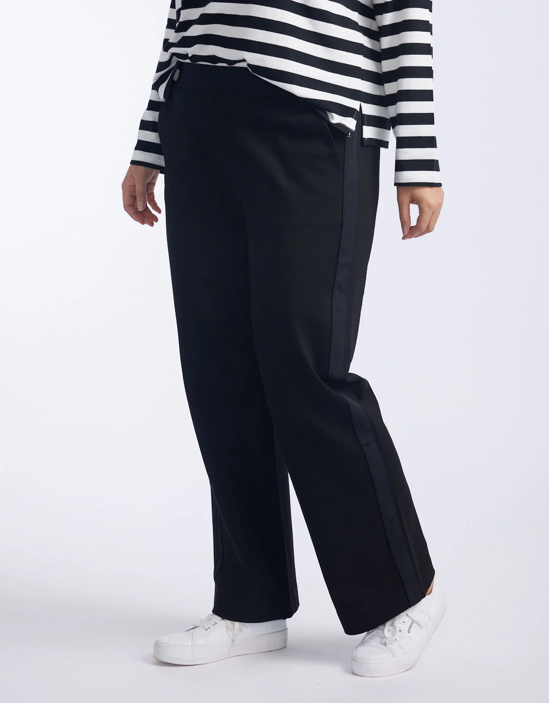 Timeless Straight Leg Ponte Pant - Black On Black - Image 16