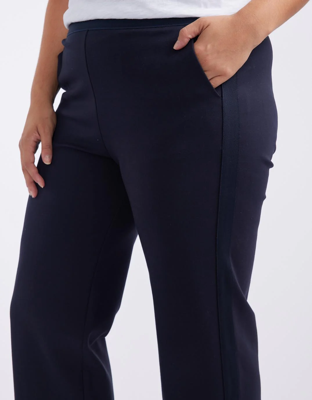 Timeless Straight Leg Ponte Pant - Navy/Navy - Image 6